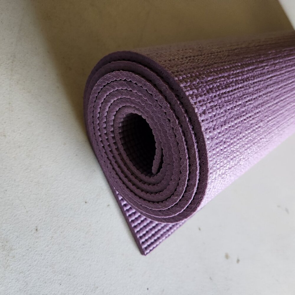 Lotus Flower Yoga Mat - Picture 3 of 4